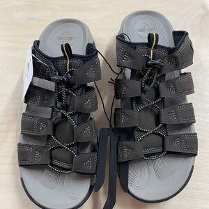 Ozark Trail Men’s FisherSlides size 8 (AY)